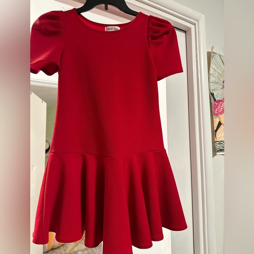 Emerald Sundae red puff sleeve top in size 12